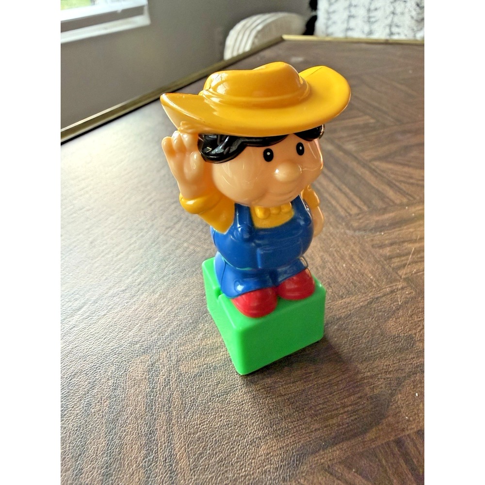 Vintage 1997 Fisher Price Little People Farmer Jed Yellow Hat Blue Replacement